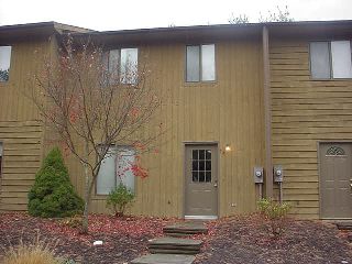 905 Lora Lane, Blacksburg, VA