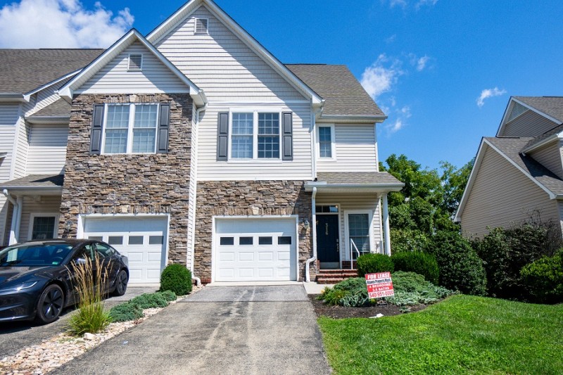 316 Sheliah Court