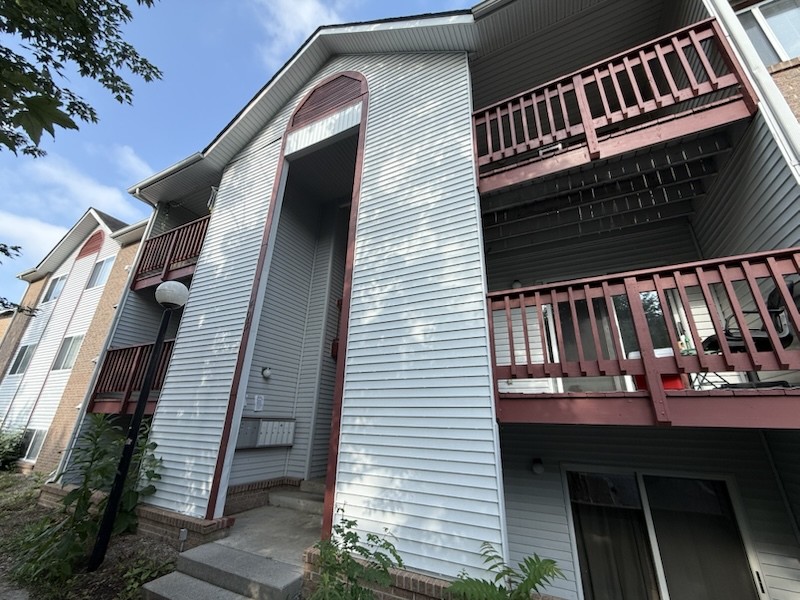 403 G  Berryfield Lane, Blacksburg, VA