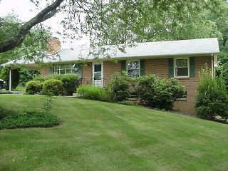 803  Summit  Drive, Blacksburg, VA