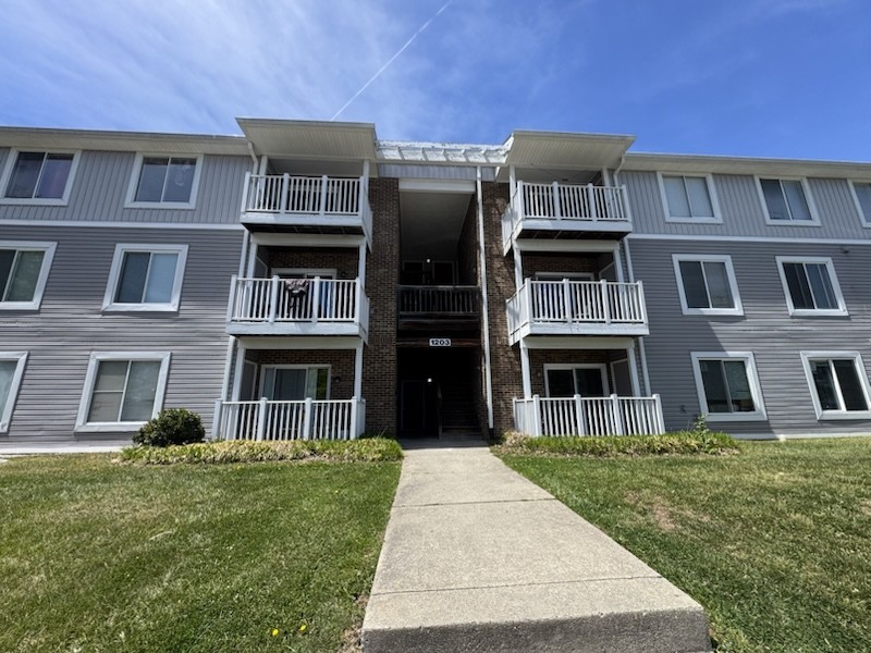 1203 B University Terrace, Blacksburg, VA