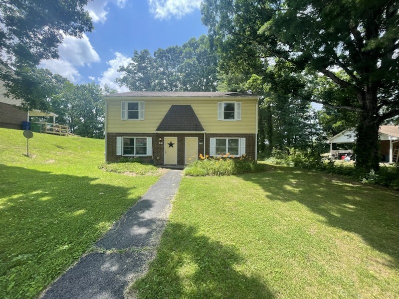 320 Teel Street A, Christiansburg, VA